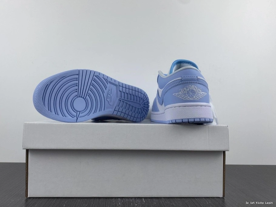 DC0774-141 - (W) Aluminum 1 Jordan Low 0909